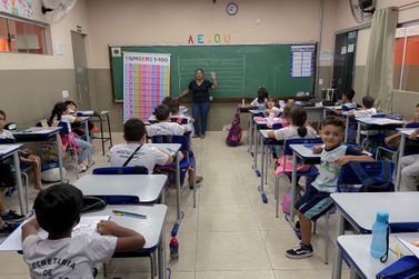 "Projeto Bilíngue" tem início em três instituições de ensino de Cianorte