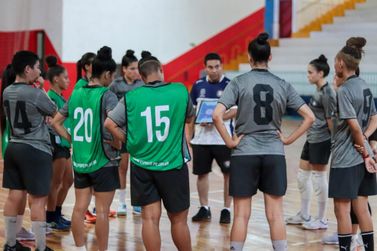 Cianorte Futsal prepara estreia em temporada 2024 com rotina intensa de treinos