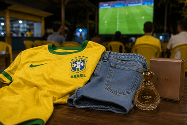 Torcedora perde camisa da Sele&ccedil;&atilde;o e outros pertences ap&oacute;s jogo do Brasil em tel&atilde;o na Vila 