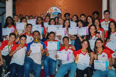 Estudantes de Conde se destacam em olimp&iacute;ada internacional de matem&aacute;tica e s&atilde;o premiados