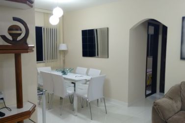 Apartamento &agrave; venda - 72m&sup2; - Costa Azul