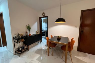 Apartamento &agrave; venda - 70m&sup2; - Costa Azul
