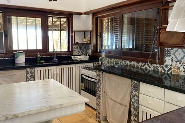 Ch&aacute;cara &agrave; venda - 300m&sup2; - Barra do Itariri