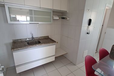 Apartamento &agrave; venda - 77m&sup2; - Pitua&ccedil;u