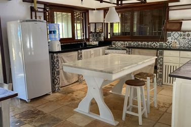 Ch&aacute;cara &agrave; venda - 300m&sup2; - Barra do Itariri