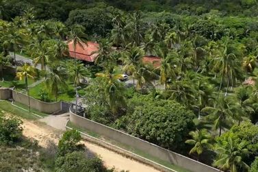 Fazenda &agrave; venda - 601128m&sup2; - Zona Rural