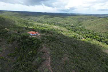 Fazenda &agrave; venda - 1582335m&sup2; - Rodovia
