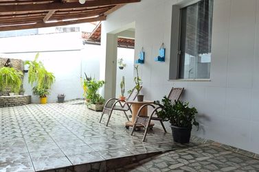 Casa &agrave; venda - 274m&sup2; - Jardim Petrolar