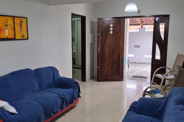 Casa &agrave; venda - 274m&sup2; - Jardim Petrolar