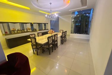 Casa &agrave; venda - 420m&sup2; - CENTRO
