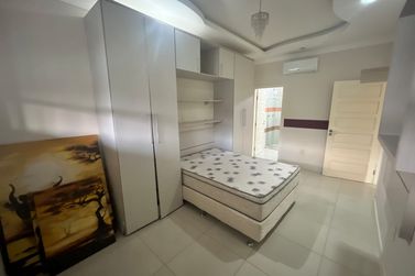 Casa &agrave; venda - 420m&sup2; - CENTRO