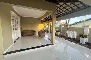 Casa &agrave; venda - 420m&sup2; - CENTRO