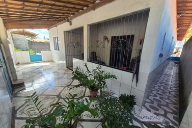 Casa &agrave; venda - 1500m&sup2; - RIACHO SECO