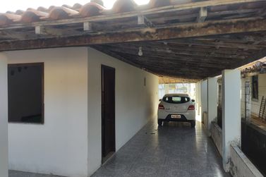 Casa &agrave; venda - 200m&sup2; - Sitio do conde 