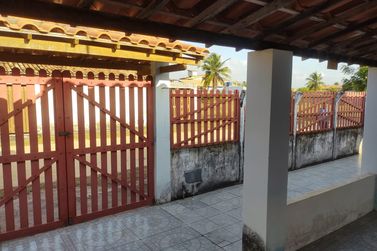 Casa &agrave; venda - 200m&sup2; - Sitio do conde 