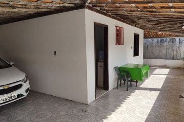 Casa &agrave; venda - 200m&sup2; - Sitio do conde 
