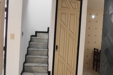 Casa &agrave; venda - 200m&sup2; - CENTRO