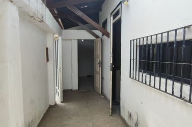 Casa &agrave; venda - 200m&sup2; - CENTRO