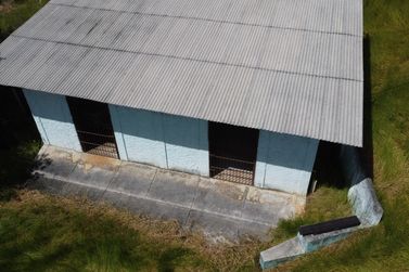 Ch&aacute;cara &agrave; venda - 141217m&sup2; - Riacho Seco