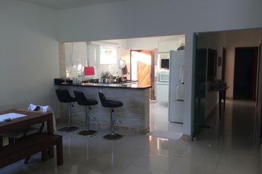 Casa &agrave; venda - 400m&sup2; - Sitio do Conde