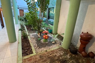 Casa &agrave; venda - 700m&sup2; - Sitio do Conde
