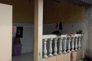 Casa &agrave; venda - 300m&sup2; - Centro