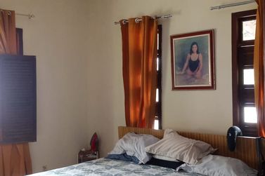 Casa &agrave; venda - 300m&sup2; - Centro