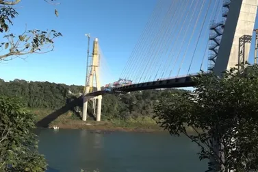 Ponte da Integração está a 17 metros da união das margens de Brasil e Paraguai