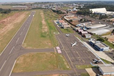 Aeroporto de Umuarama já pode receber aviões que transportam até 72 passageiros