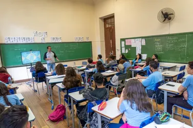Governo libera convocação de mais 1.144 professores aprovados no último concurso