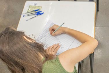 Umuarama e outras dez cidades recebem provas do Vestibular de Inverno da UEM