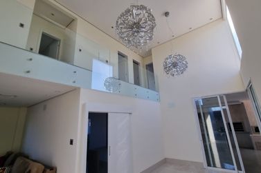 Sobrado &agrave; venda - 300m&sup2; - Parque Cidade Jardim