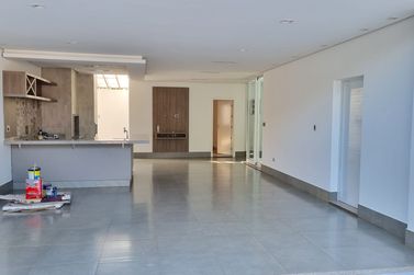 Sobrado &agrave; venda - 300m&sup2; - Parque Cidade Jardim