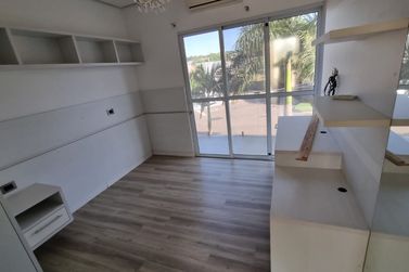 Sobrado &agrave; venda - 300m&sup2; - Parque Cidade Jardim