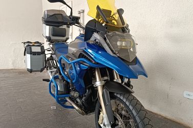 BMW R