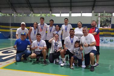 Douradina realiza 1º Torneio de Voleibol Misto 