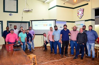 Agroforte promove palestra para agricultores em Douradina