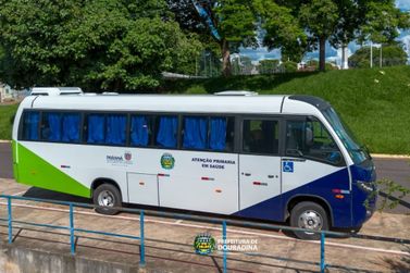 Frota da saúde de Douradina ganha reforço de um micro-ônibus e um carro 0km