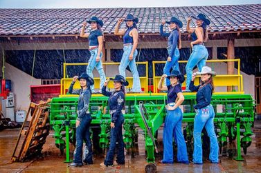 Venda de ingressos para o Baile Escolha da Rainha est&aacute; a todo vapor em Douradina