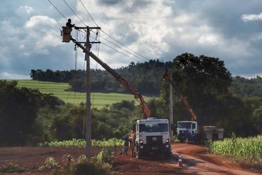 Desligamento pode deixar 48 imóveis sem energia nesta segunda-feira em Douradina