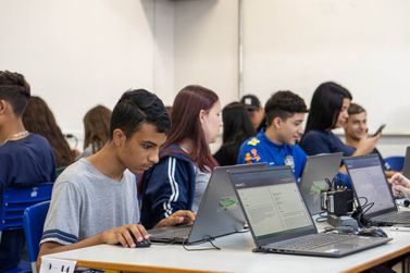 Inscri&ccedil;&otilde;es para o Ensino M&eacute;dio com IA no Col&eacute;gio Cleoracy v&atilde;o at&eacute; quinta-feira