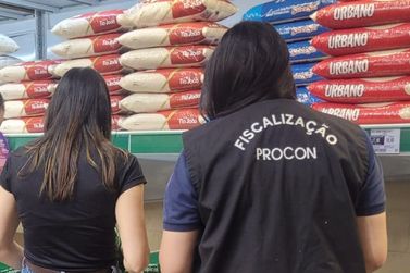 Supermercado de Umuarama &eacute; autuado ap&oacute;s den&uacute;ncia de insetos em alimentos