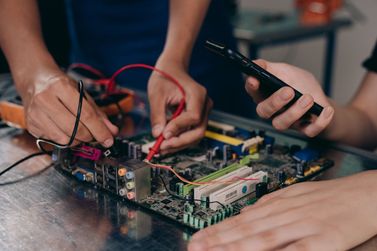 Col&eacute;gio Cleoracy abre inscri&ccedil;&otilde;es para curso de Manuten&ccedil;&atilde;o e Suporte em Inform&aacute;tica