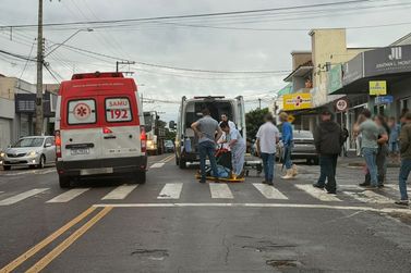 Motociclista fica ferida ap&oacute;s queda no centro de Douradina