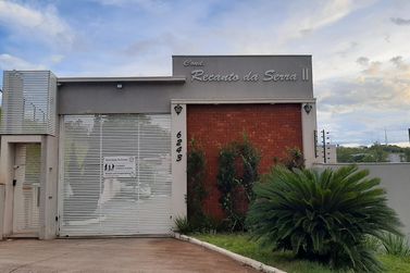 Casa &agrave; venda - Condom&iacute;nio recanto da Serra II 