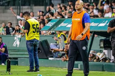 Foz do Igua&ccedil;u Futebol Clube renova com Adriano Souza at&eacute; novembro de 2027