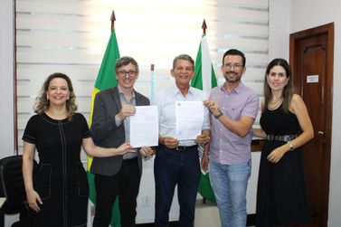 Conv&ecirc;nio garante p&oacute;s em Enfermagem com bolsas de R$ 3,1 mil para 40 alunos