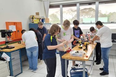 Instituto Federal abre vagas para oficinas gratuitas de programa&ccedil;&atilde;o e rob&oacute;tica