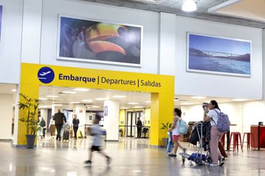 Aeroporto de Foz cresce 36% em abril e contraria queda no setor a&eacute;reo brasileiro