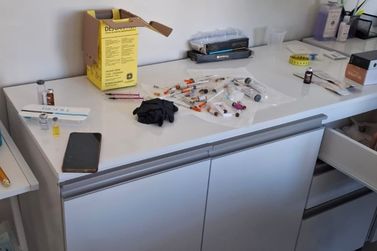 Cl&iacute;nica de est&eacute;tica &eacute; interditada ap&oacute;s fiscaliza&ccedil;&atilde;o da Vigil&acirc;ncia Sanit&aacute;ria e CRM-PR